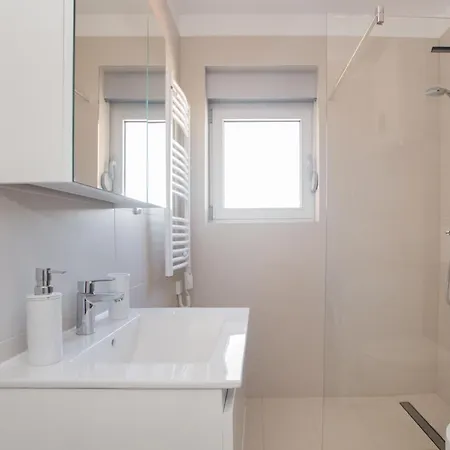 Blue Adria Appartement *